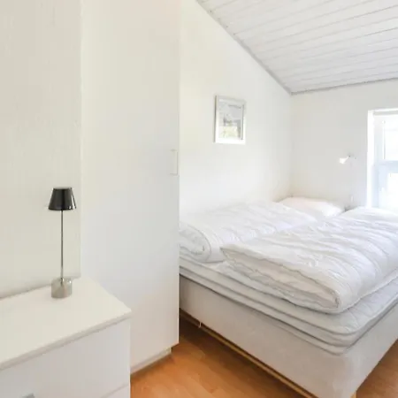 Holiday home Awesome In With Kitchen