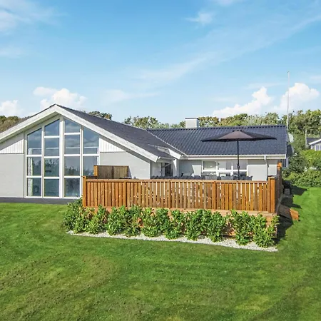 Awesome In With Kitchen Holiday home Vestervig
